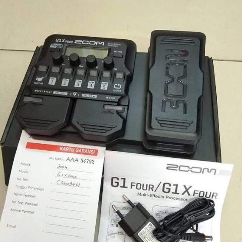 Multi Efek Gitar Zoom G1X FOUR