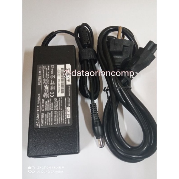 Adaptor Charger Fujitsu 19V 4.22A DC 5.5*2.5 mm for Laptop Fujitsu LH531 LH530 LH532