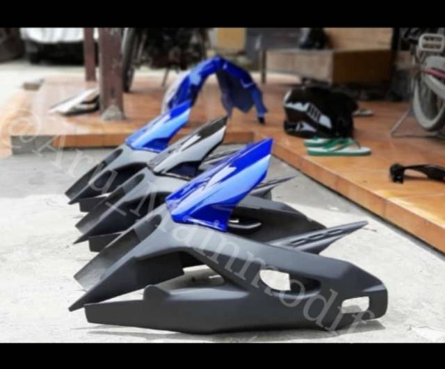 Cover/hugger Arm R25/MT25 model R1