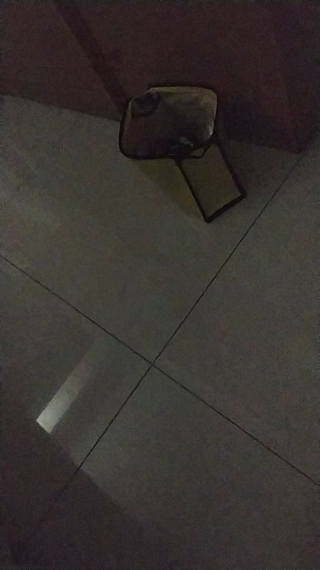 Botol Minum Aduk / Gelas Aduk Sedot Karakter Zb5403