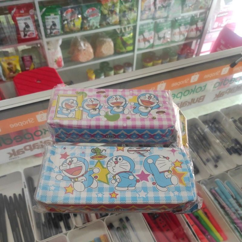 

Tepak pensil DOMPET DORAEMON
