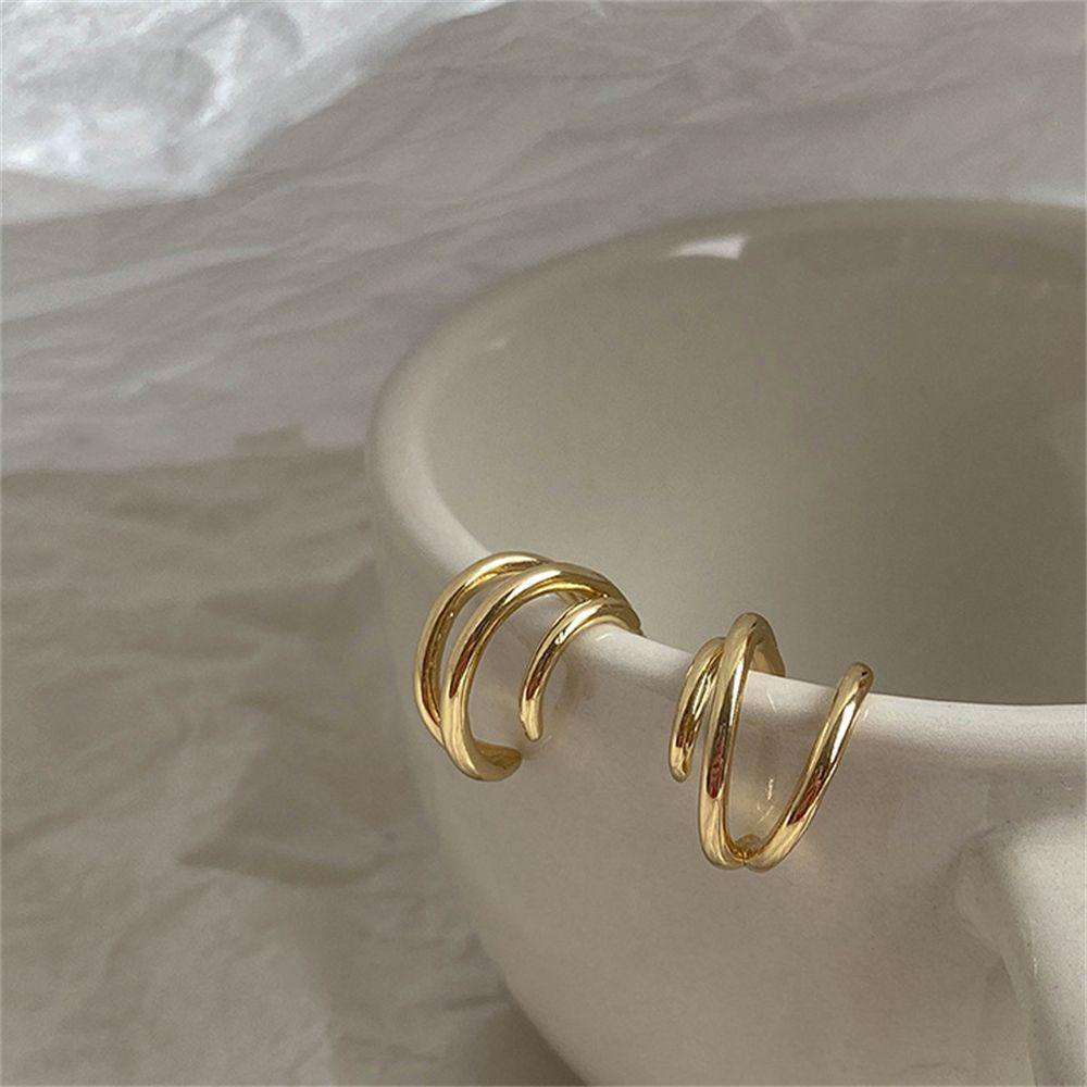 Lily Hoop Earring Woman Simplicity Retro Berbentuk C