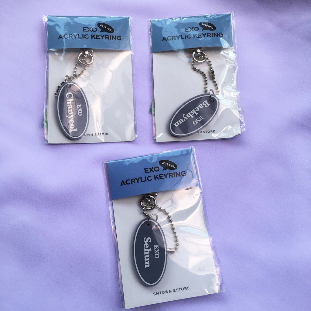 EXO ACRYLIC KEYRING