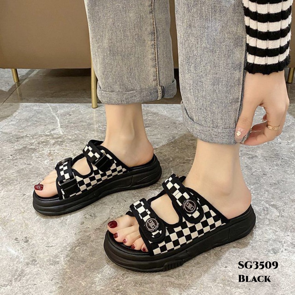 WYN SANDAL CASUAL FASHION KOREA SG3509