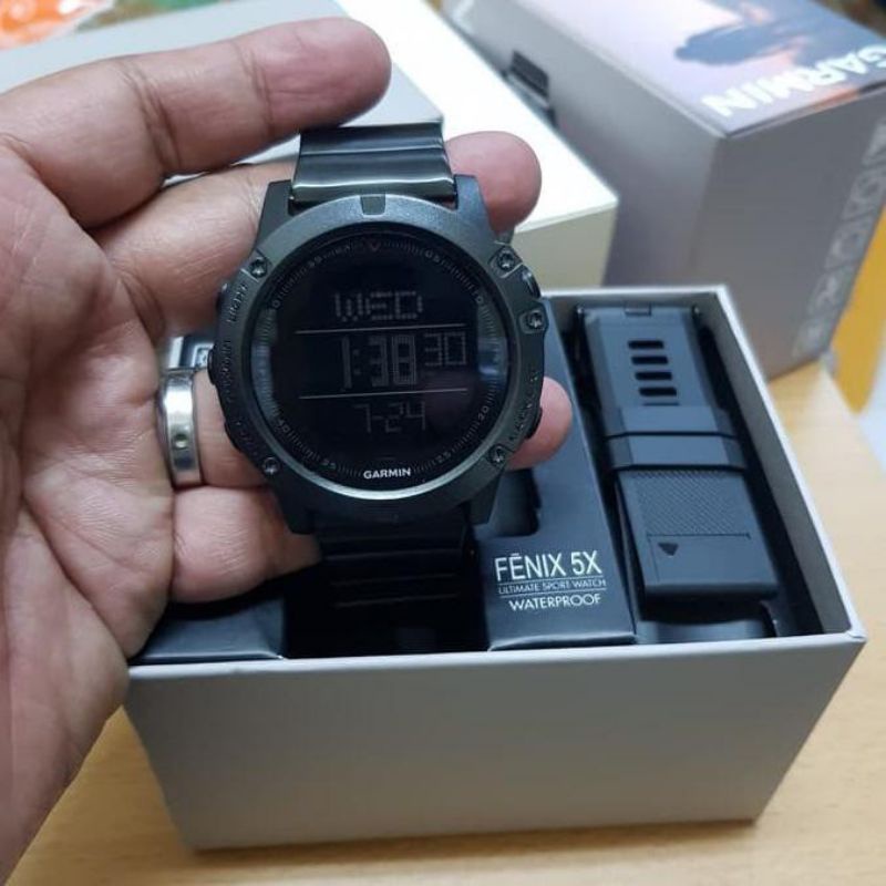 Jam Tangan Pria Garmin Fenix 5X  Free 1 Strap Rubber Cadangan Rantai Digital Sport Keren