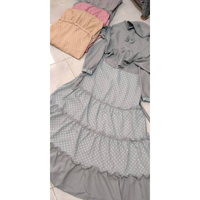 Gamis anak Polka Rempel susun