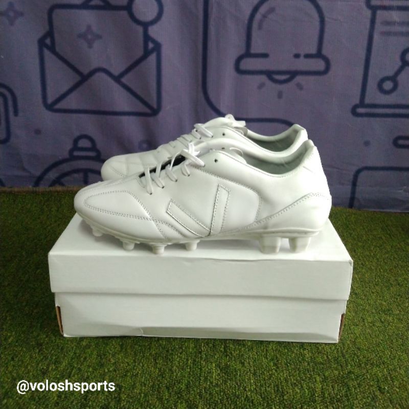 Sepatu Bola Volosh Anexa Full White