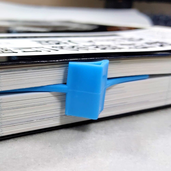 

s50d10x Plastic Thumb Book Holder Page Marker D501Cnf