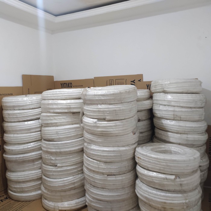 PIPA TEMBAGA AC 2 s.d 2.5 pk  Merk: YATAKO ukuran:  1/4" & 5/8",  harga per  1roll/15m