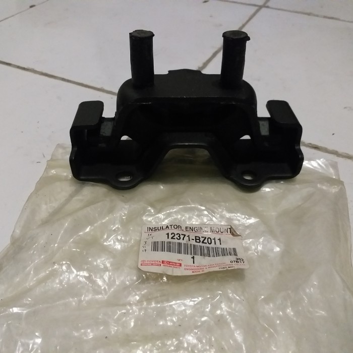ORIGINAL engine mounting dudukan mesin trans belakang avanza xenia 2013 12371-bz011