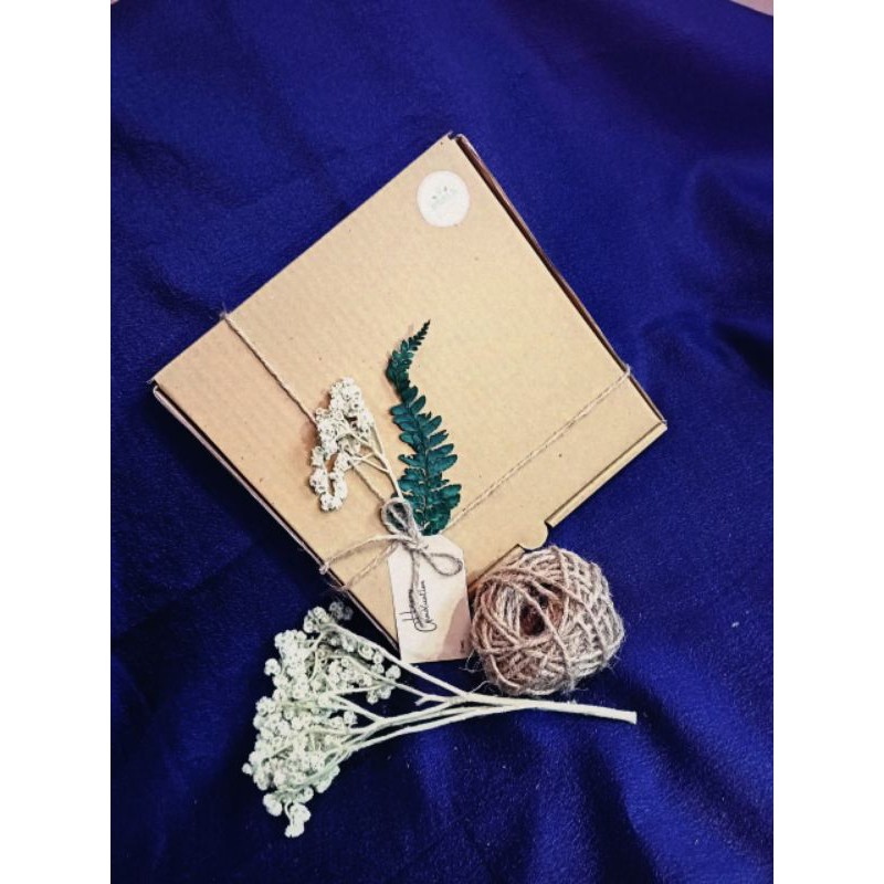 

BOX HAMPERS BOX AESTHETIC BOX KEKINIAN KOTAK KADO KEREN