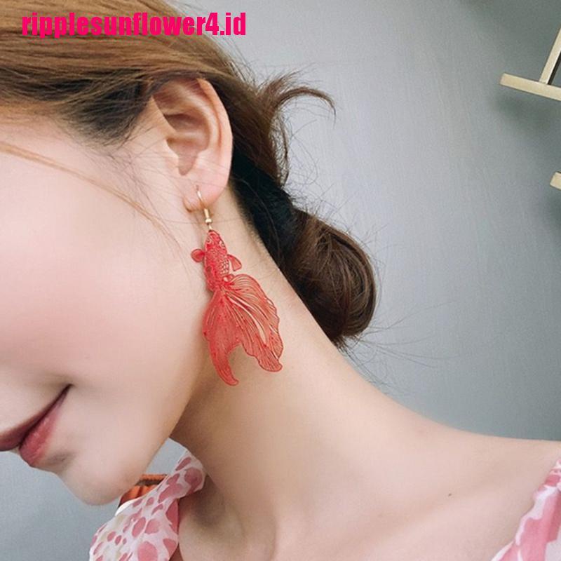 Anting Liontin Ikan Koi Model Hollow Out