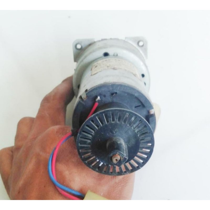 Dc Motor Gearbox 22V 110Rpm Ex Fotocopy