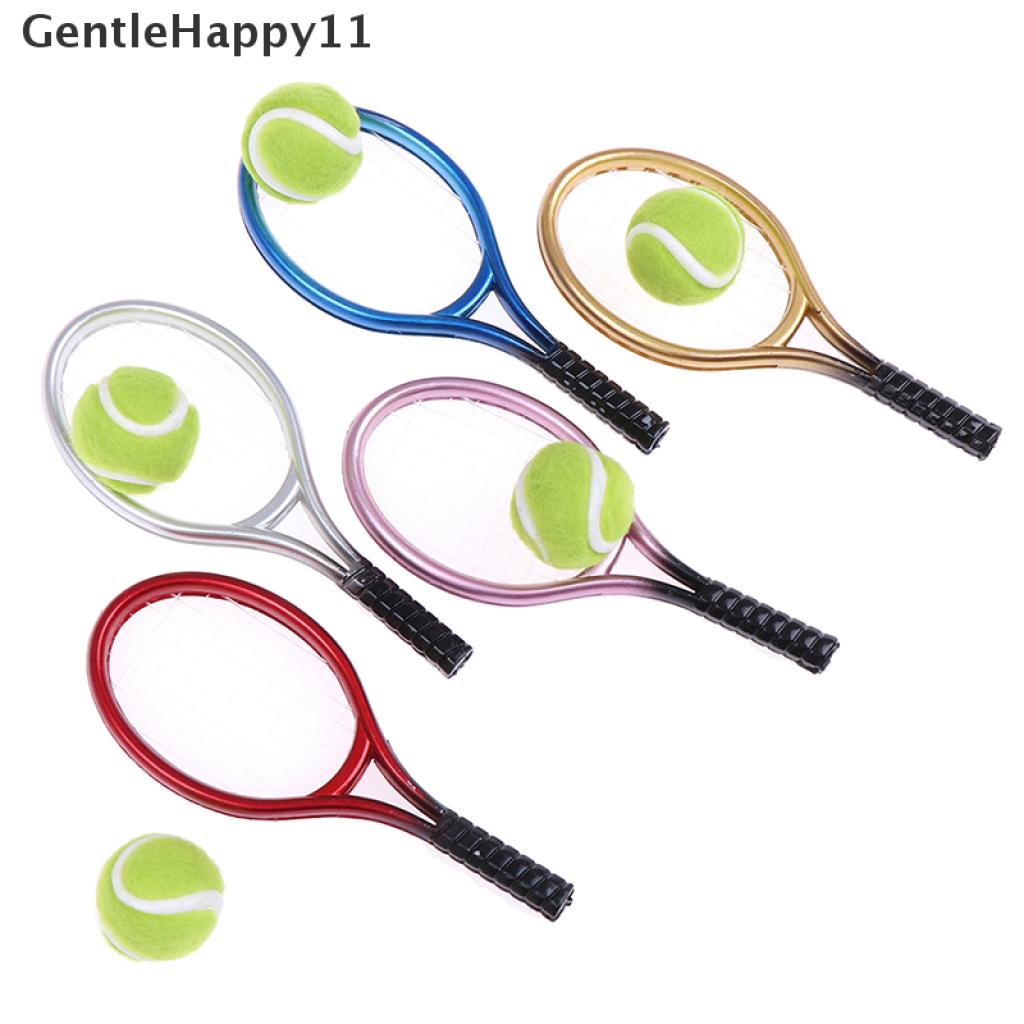 Gentlehappy 2Pcs Miniatur Raket Tenis + Bola Aksesoris Rumah Boneka 1: 6 1: 12