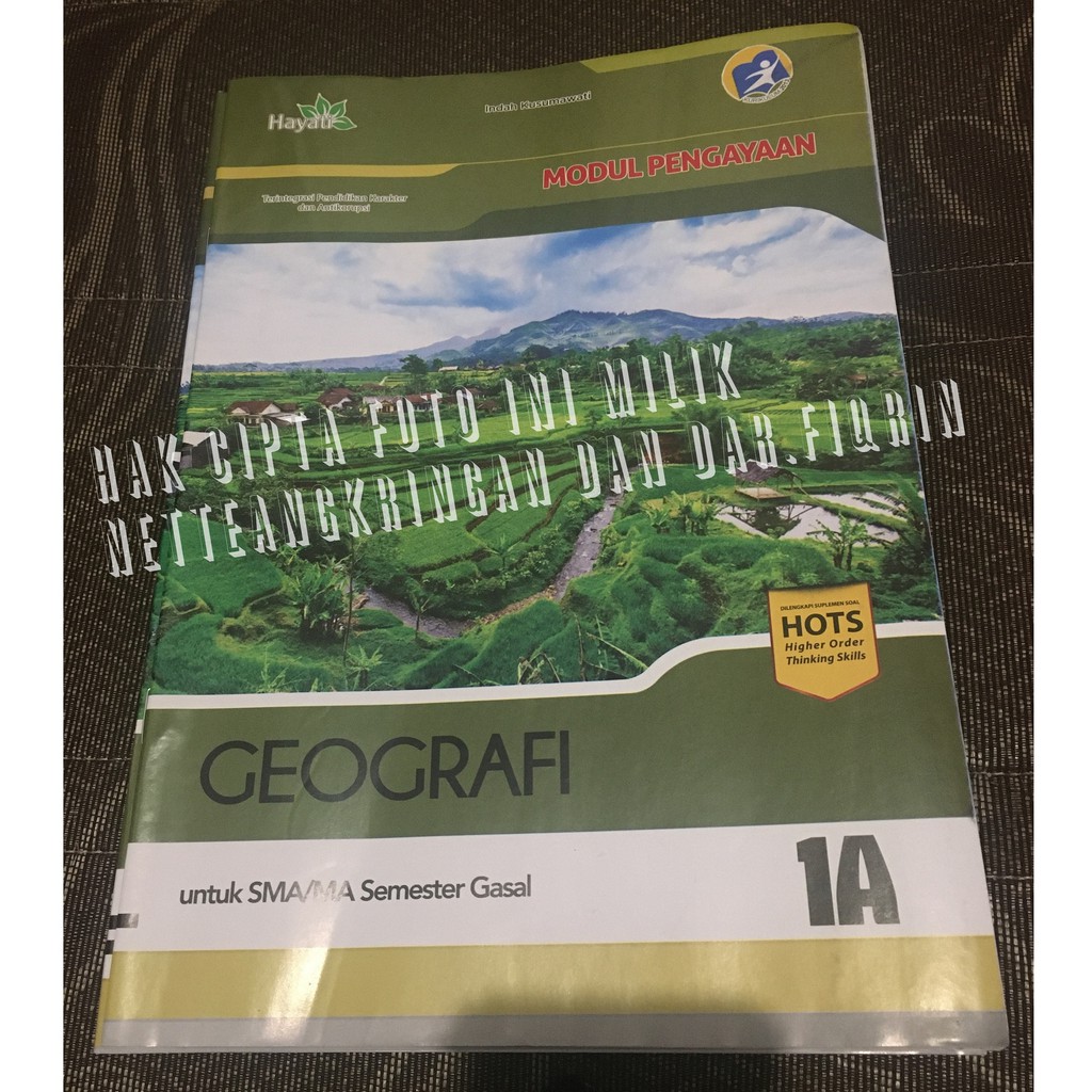 LKS Geografi Kelas 10 11 Semester 1 K13 SMA rev 2018 Hayati