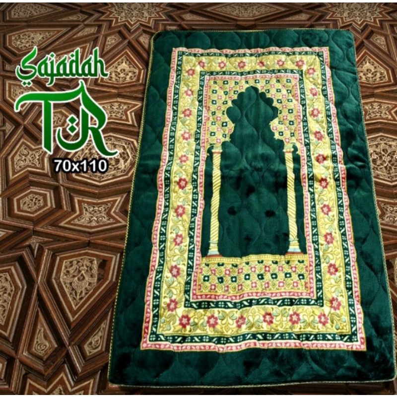 sajadah besar / sajadah al jeddah / sajadah imam / sajadah empuk / sajadah tebal / sajadah bulu / sajadah bagus / sajadah murah / perlengkapan shalat / perlengkapan sholat