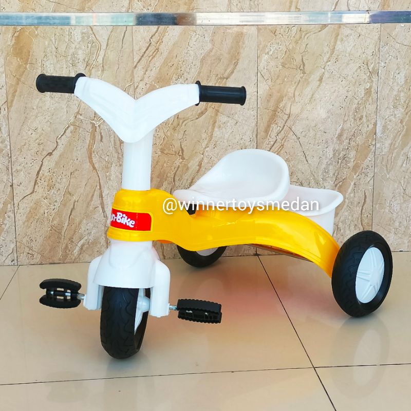 Tricycle Sepeda FunBike / Mainan Sepeda Anak / Sepeda Plastik
