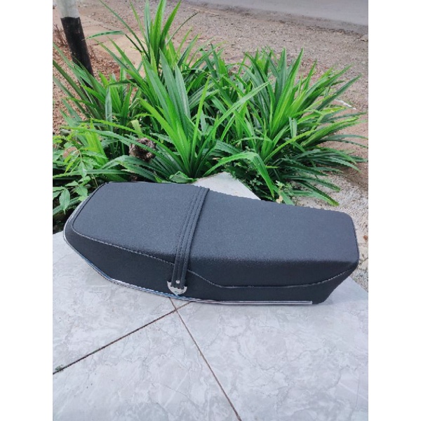 jok gl 100 amplas  jok Honda gl100 sedel gl100