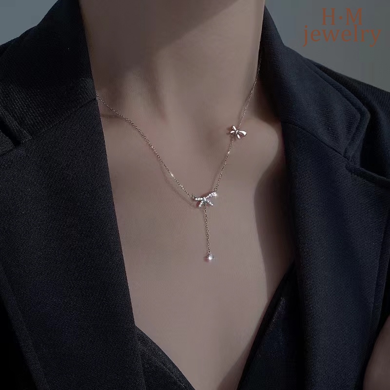 Kalung Rantai Sterling Silver 925 Dengan Liontin Pita Hias Berlian Imitasi Untuk Wanita