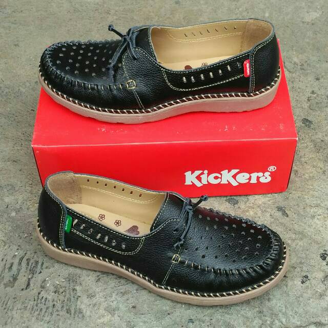 sepatu sandal kickers wanita