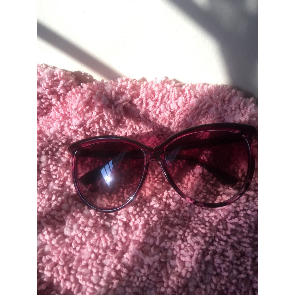 Illustro Kacamata Hitam (New)