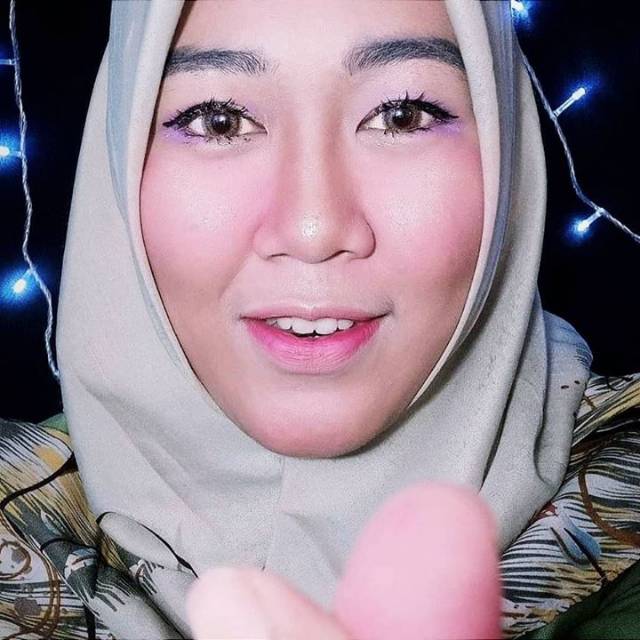 riniekharismanaharii