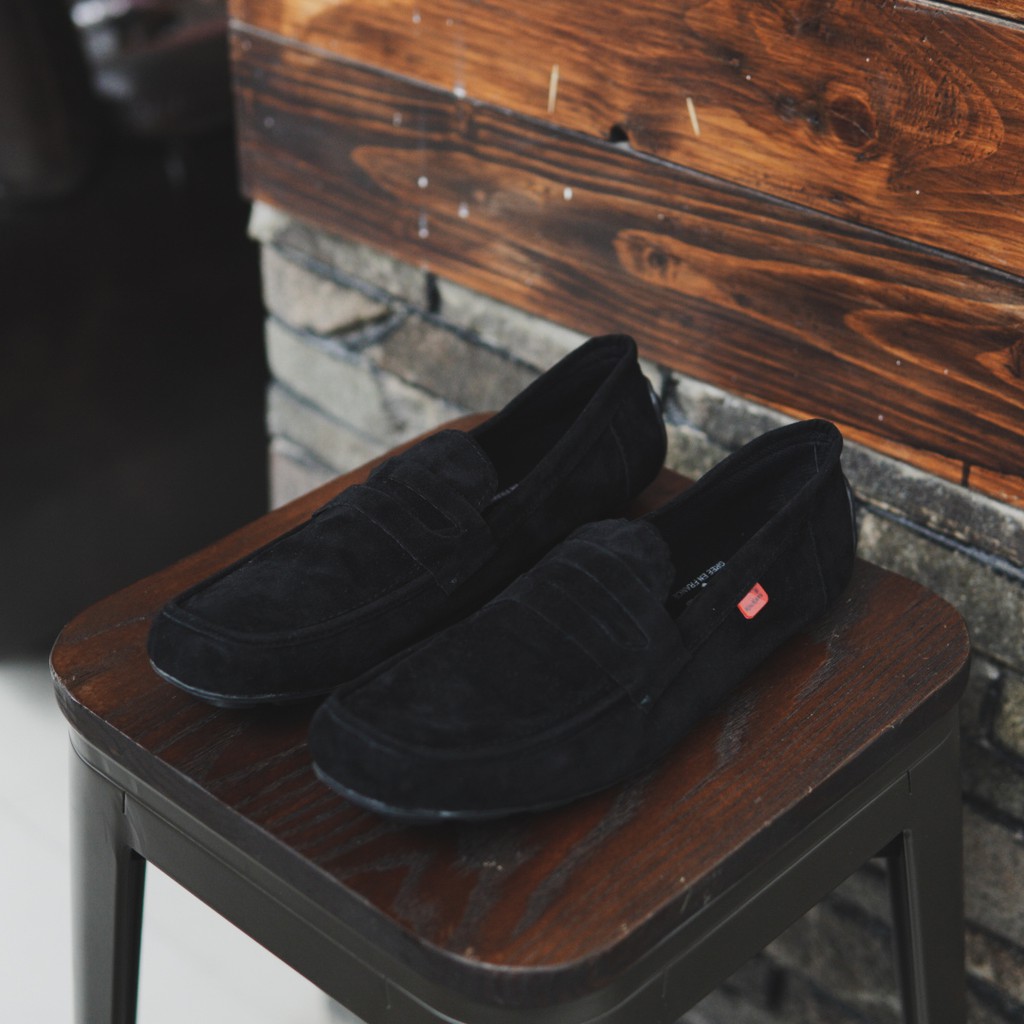 MS SHOP - Bayar Dirumah - Kickers Jevlin Moccasin Suede Hitam Keren Sepatu Slip On Pria Selop Gaya