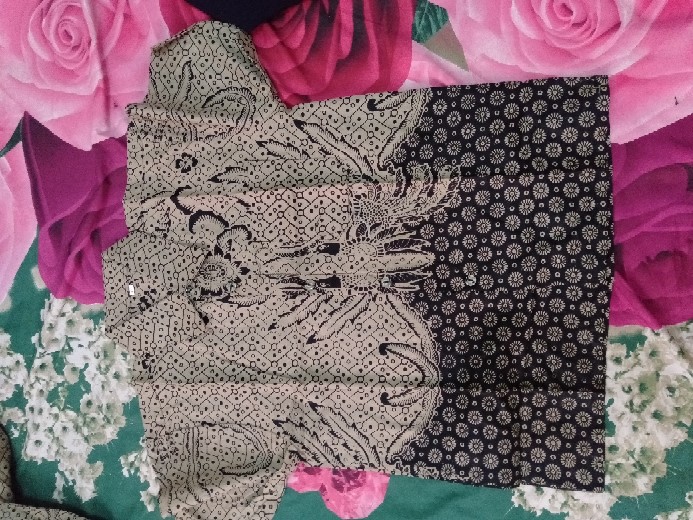 Bisa Pisah Atiya Batik Couple Keluarga Busui Motif Merpati Abu Grey Sragam Natal 2020