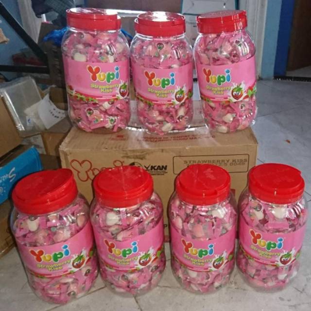 

Permen Yupi isi 125 per toples