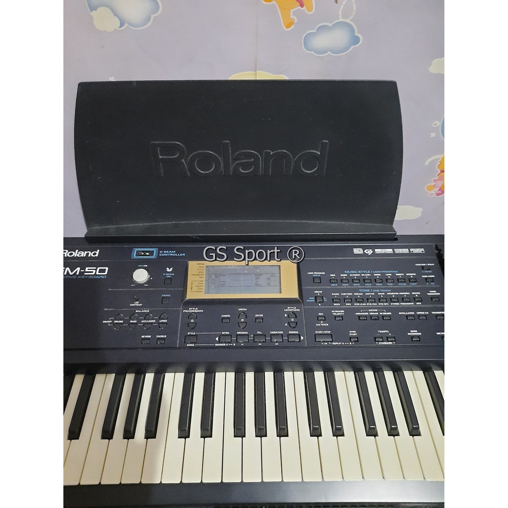 KEYBOARD ROLAND EM50 BEKAS