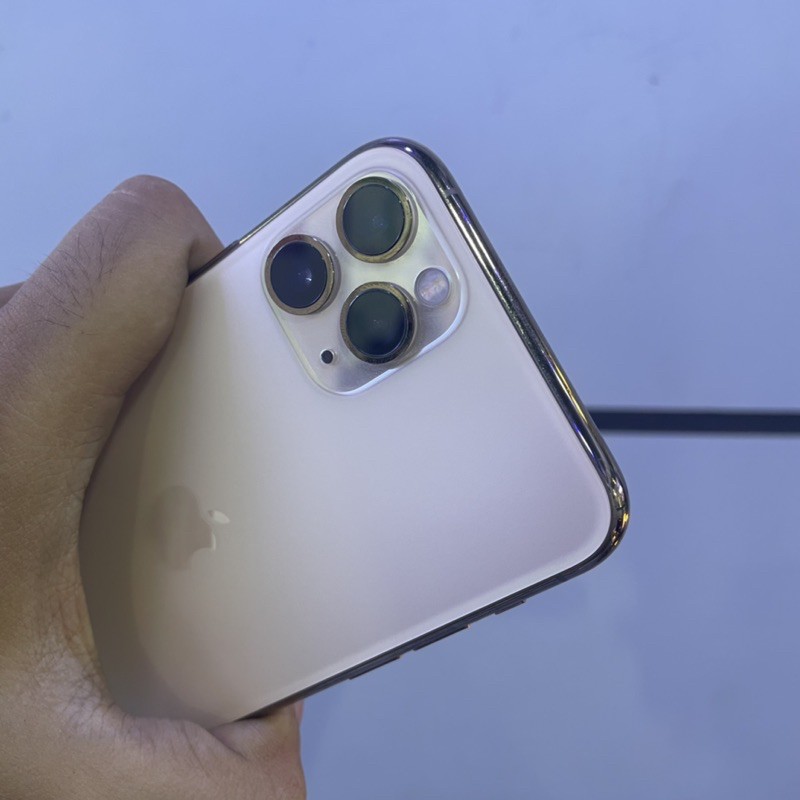 iphone 11 pro 64gb eks resmi fullset bekas pakai