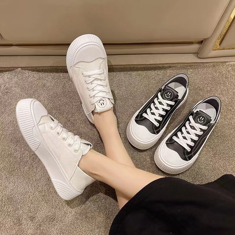 Sepatu Sneakers Wanita Import Sepatu Cewek Pelajar Korea Style Nyaman Dipakai Modis