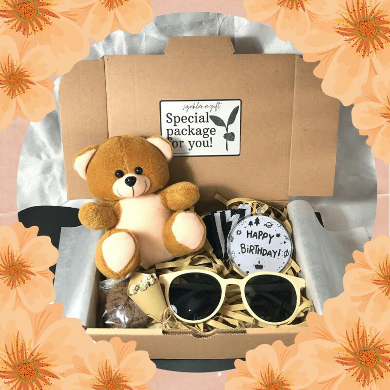 

SPECIAL GRADUATION | GIFT BOX / HAMPERS wisuda, graduation, semprolatulation