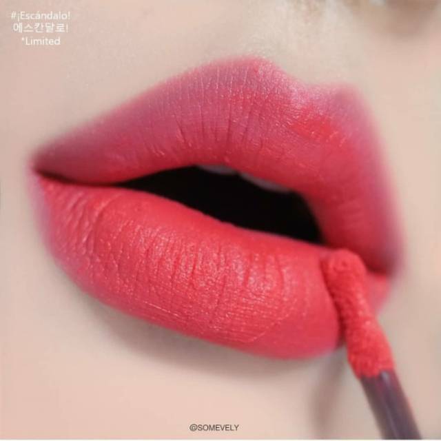 escandalo mac lipstick