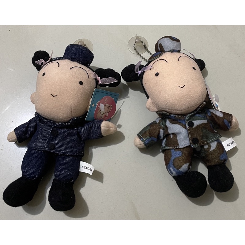 Boneka gantung tempel kaca mobil army
