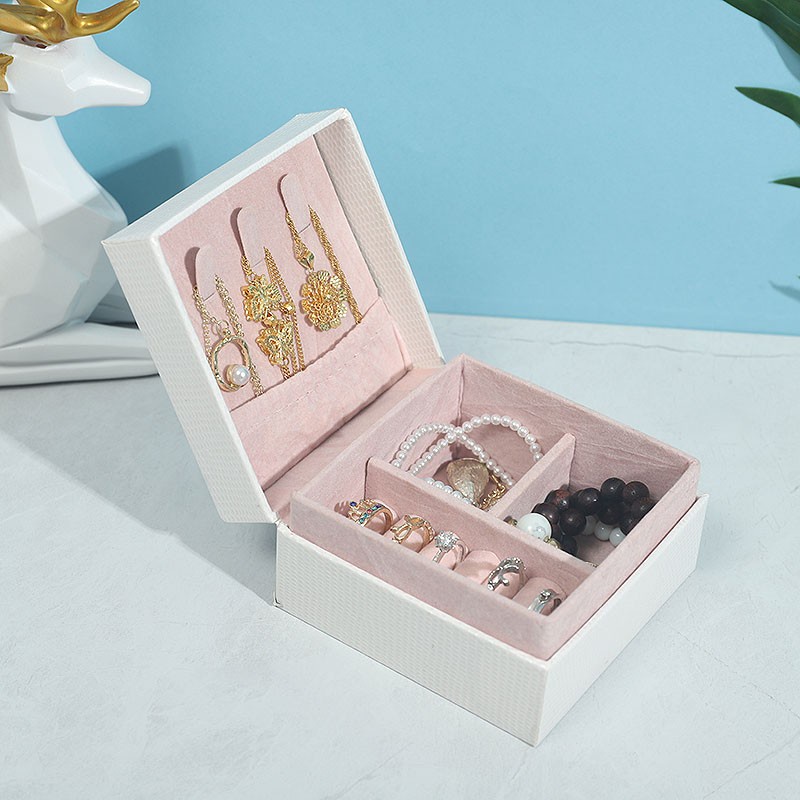 2121 Kotak Perhiasan Travel Jewelry Anting Kalung Cincin Box Penyimpan