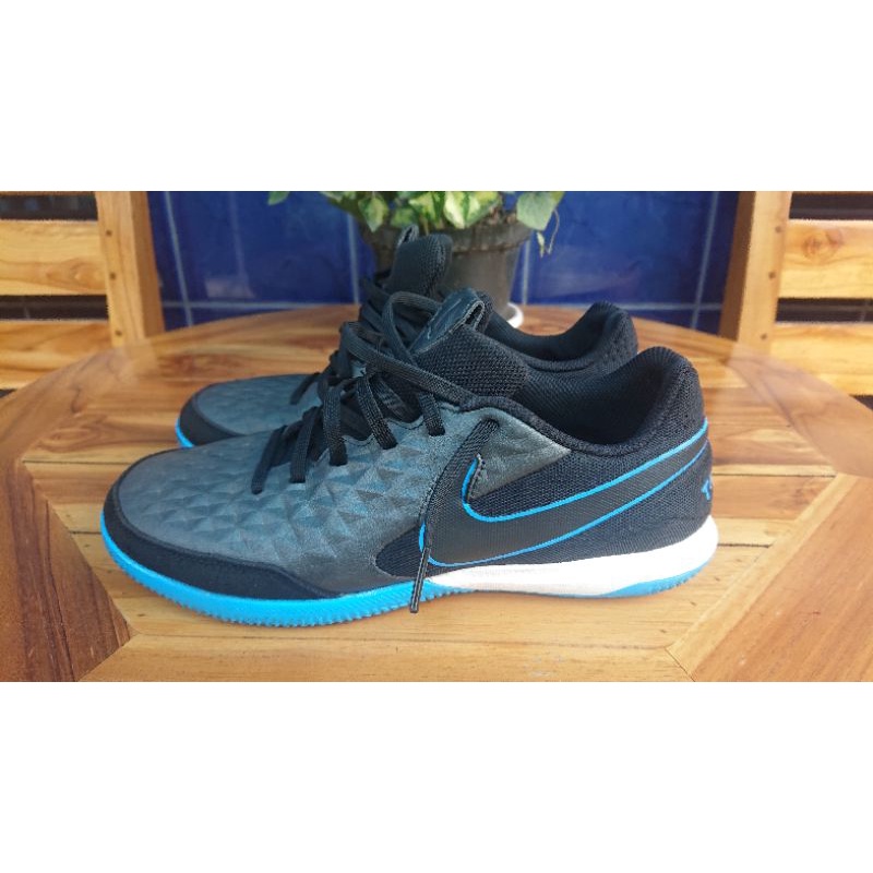 tiempo legend 8 futsal