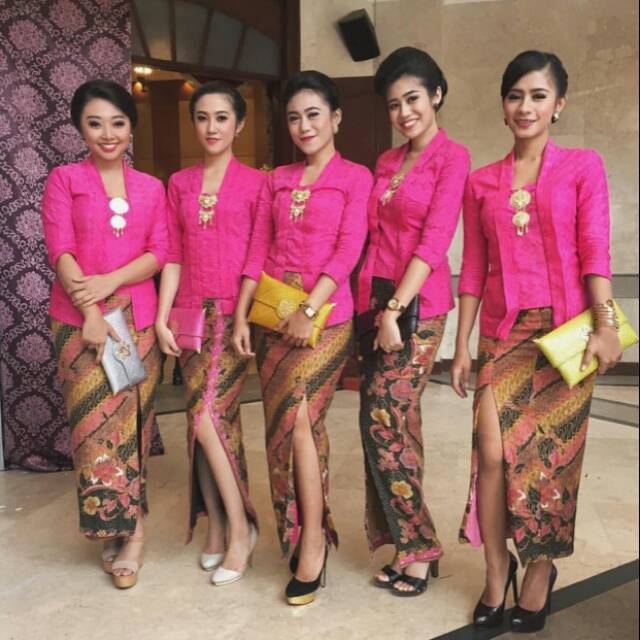 Clutch Pandan Anyam , Clutch pesta, clutch bunga anyam, tas mini, tas pesta, tas rajut, kerajinan