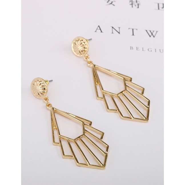 LRC Anting Tusuk Fashion Gold Hollow Metal Alloy Earrings F69806