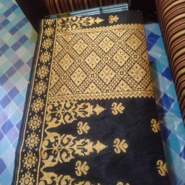 Tenun Songket Bengkalis Riau Motif Pucuk Rebung