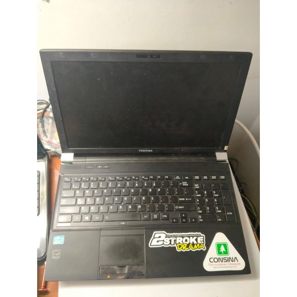 SIAP BELI LAPTOP DAN HP MULUS, RUSAK, BAHKAN MATI TOTAL