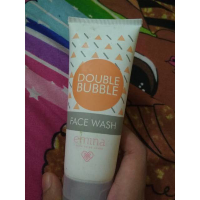 

Emina face wash double bubble