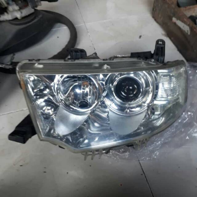Headlamp lampu depan pajero dakar