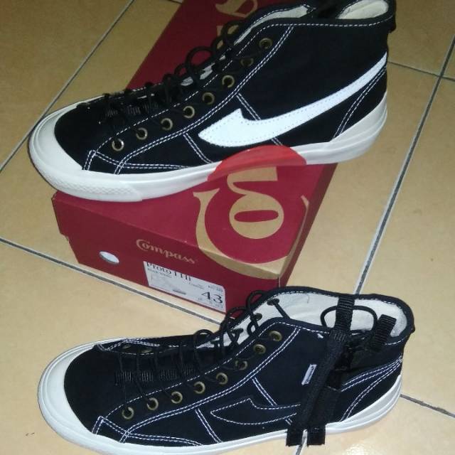 Sepatu Compass Proto 1 HI R&D