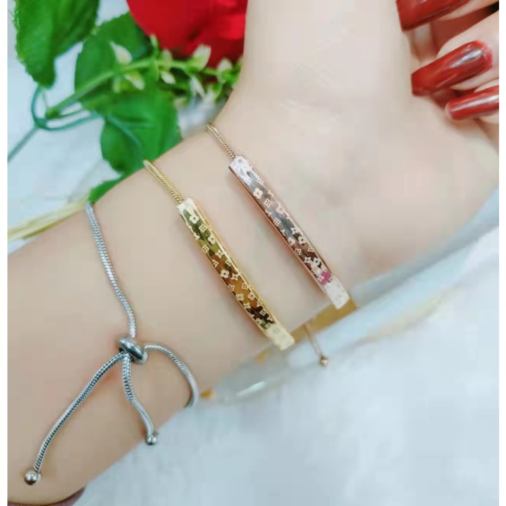 Set Perhiasan Titanium Kalung/Gelang Fashion 7478,259