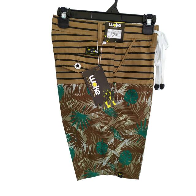 Celana pendek woke printing