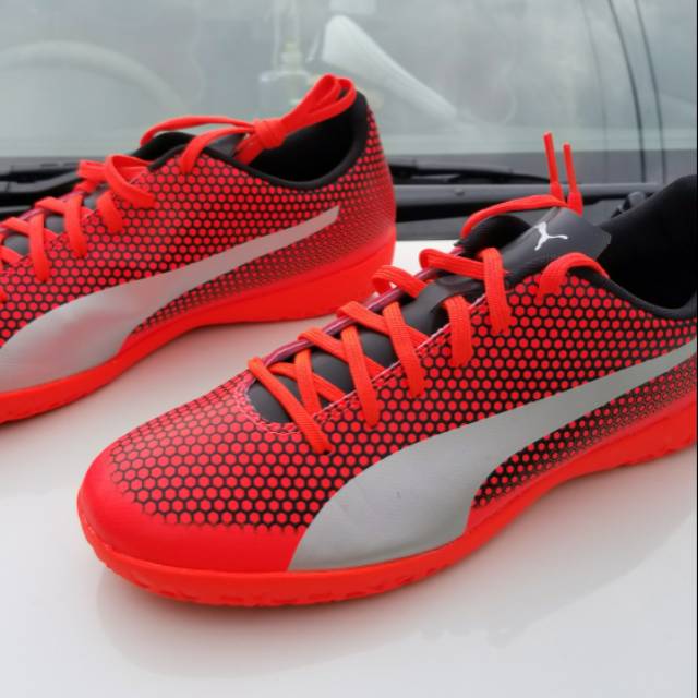 Sepatu futsal puma spirit IT original BNIB
