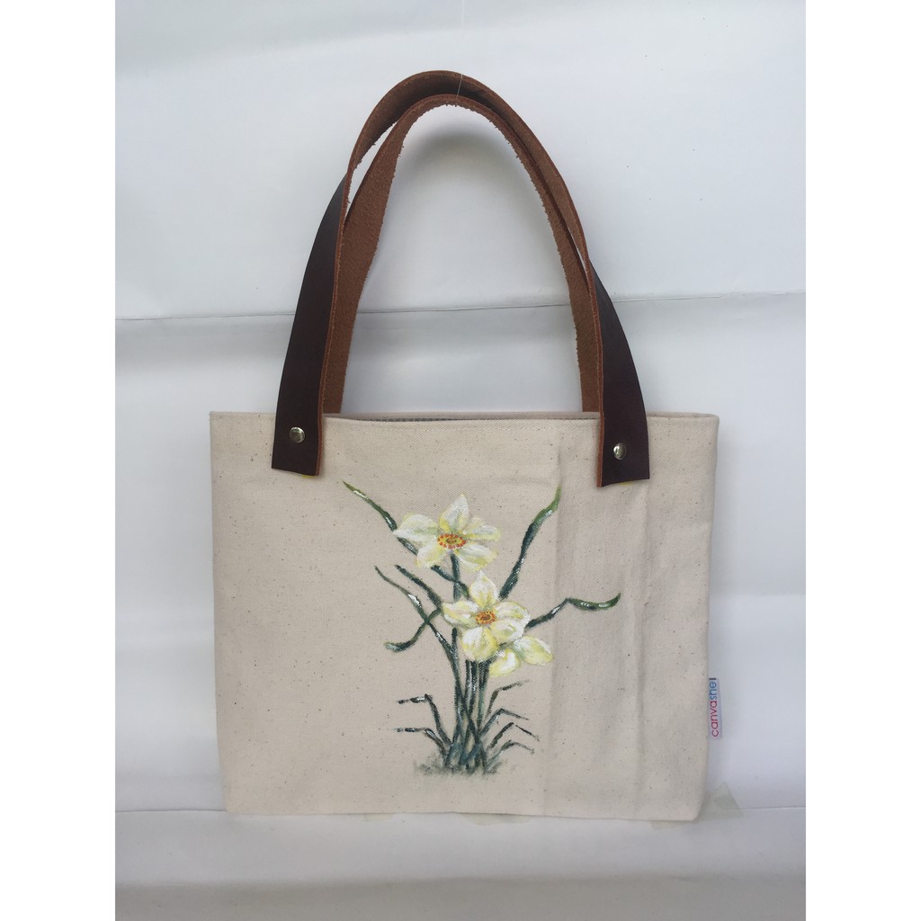Tas Kanvas Putih BW Tali Kulit Asli di Lukis Tangan Manual/ Canvas Tote Bag Limited Edition