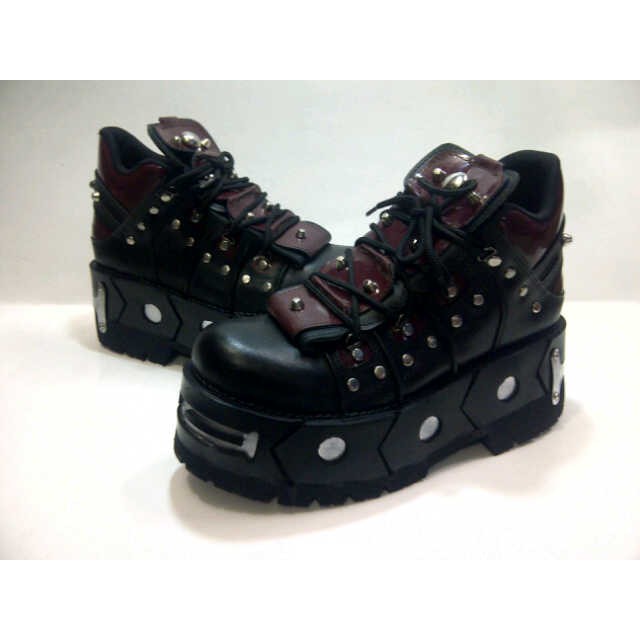 sepatu newrock low
