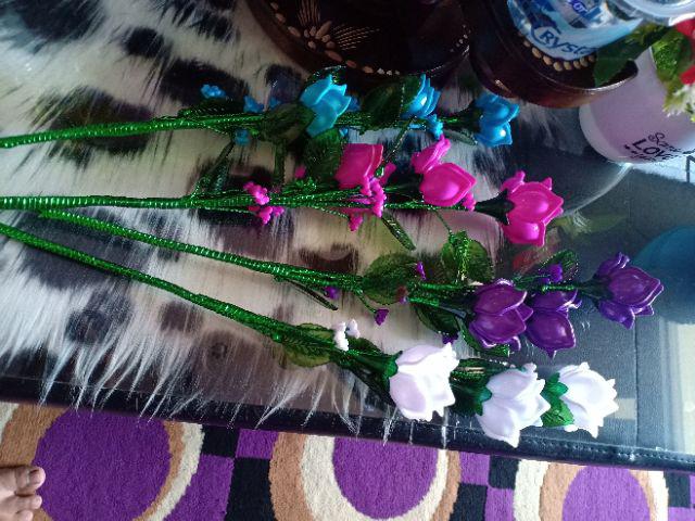 Bunga Mawar Kerang Mini Rangkai Manik